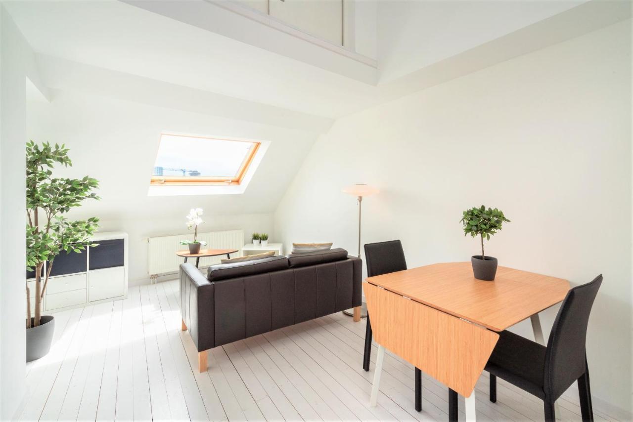 Beautiful Terrace Apartment In The Heart Of アントウェルペン エクステリア 写真